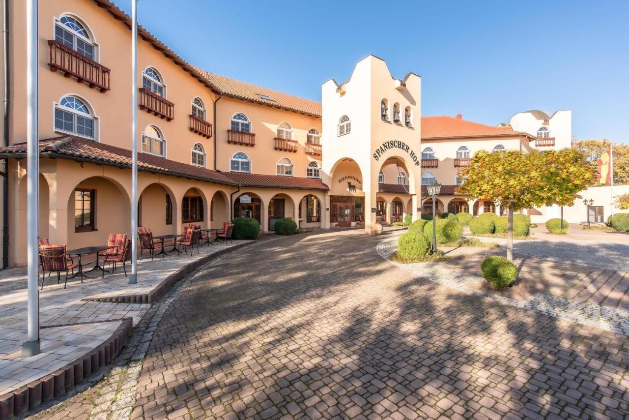 Hotel Spanischer Hof Groeditz Bagian luar foto